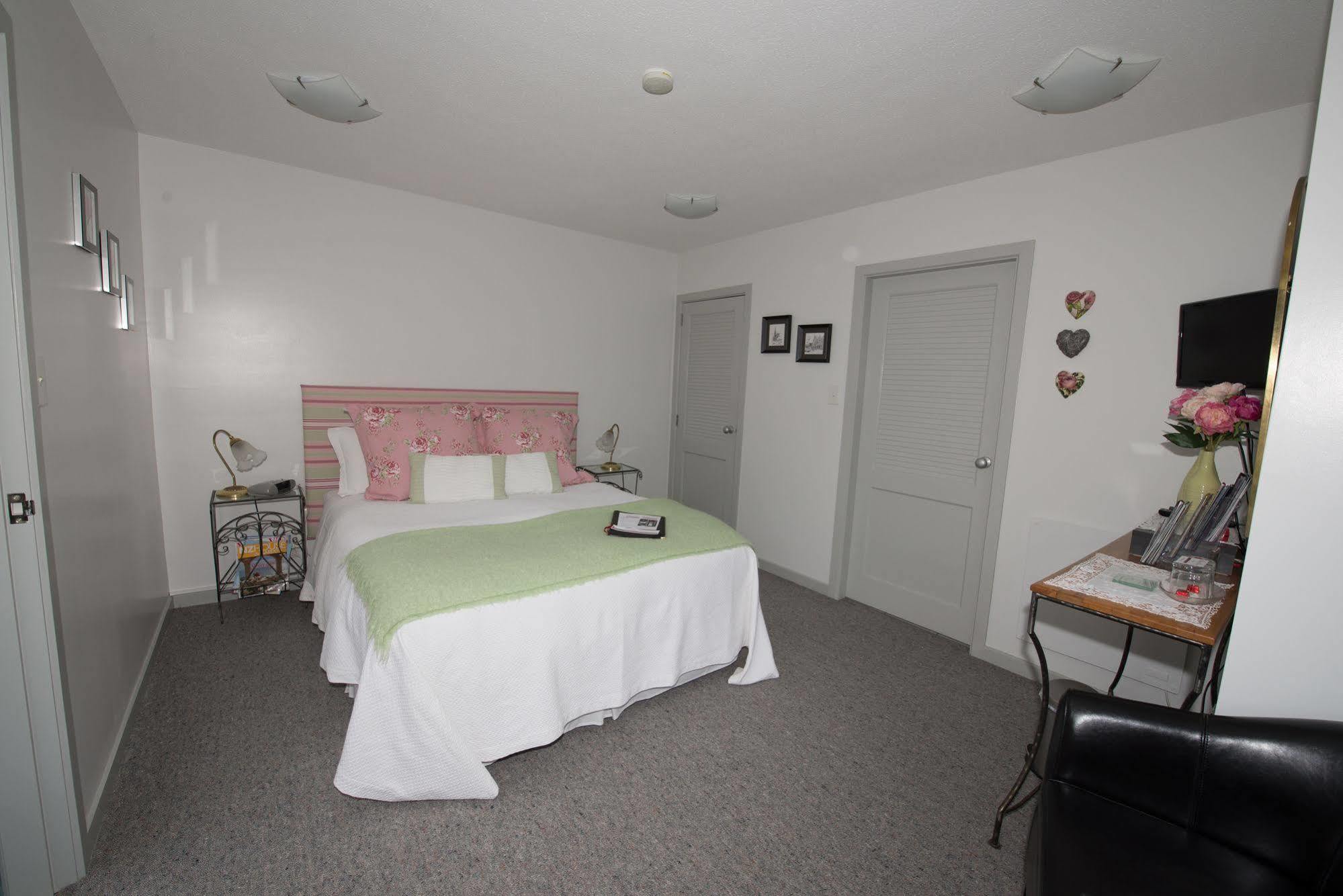 Finlay Banks Boutique Bed & Breakfast Christchurch Exteriör bild
