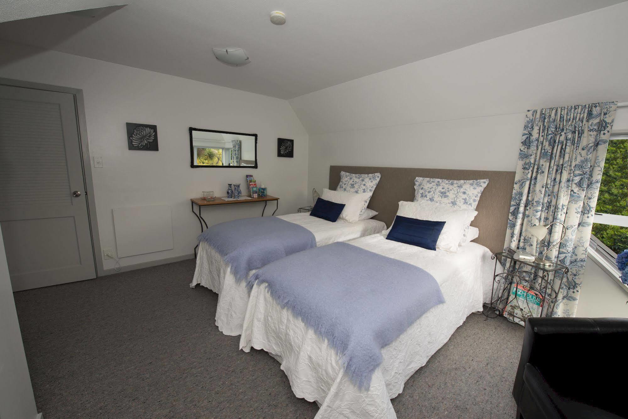 Finlay Banks Boutique Bed & Breakfast Christchurch Exteriör bild